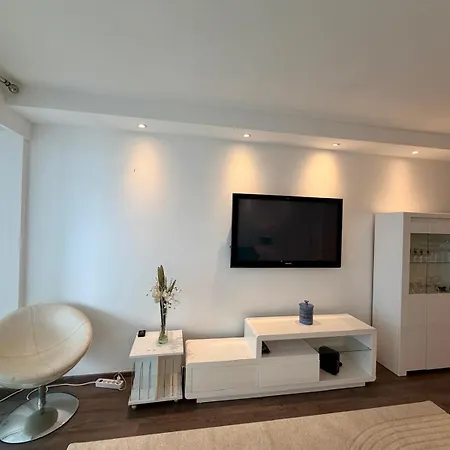 T2 Le Colombier Standing Apartment